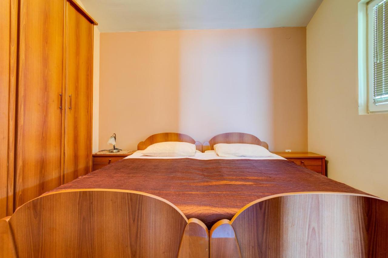La Castagna Apartments Kotor Kültér fotó