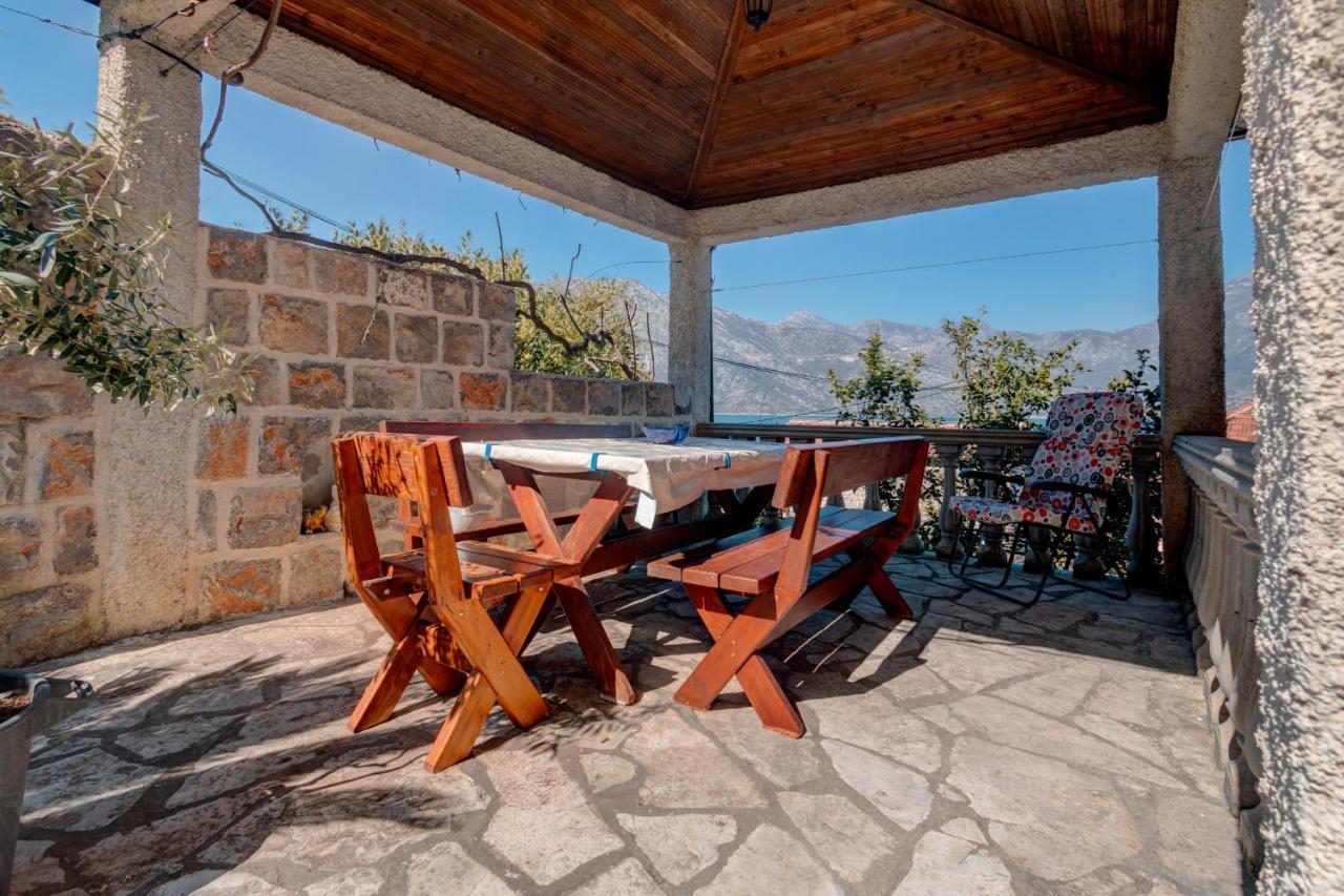 La Castagna Apartments Kotor Kültér fotó