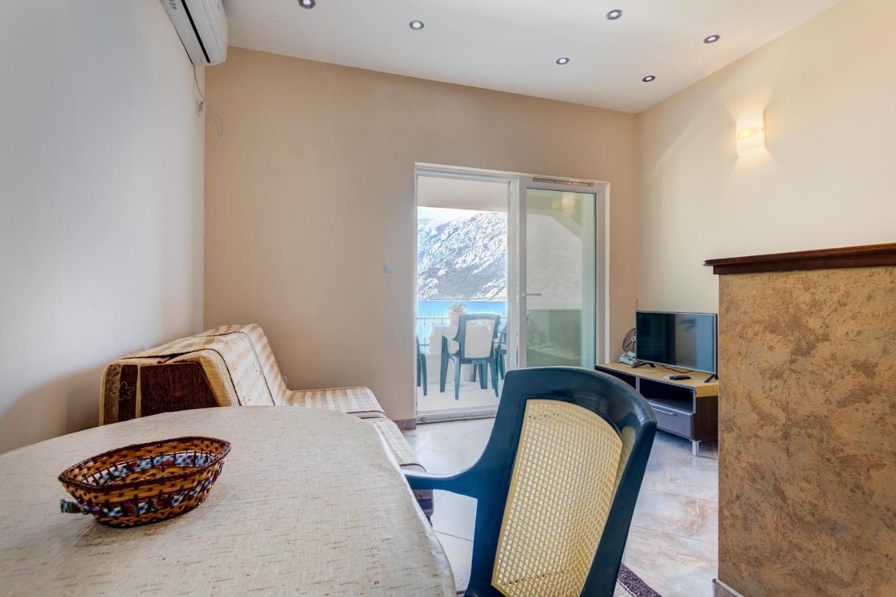 La Castagna Apartments Kotor Kültér fotó