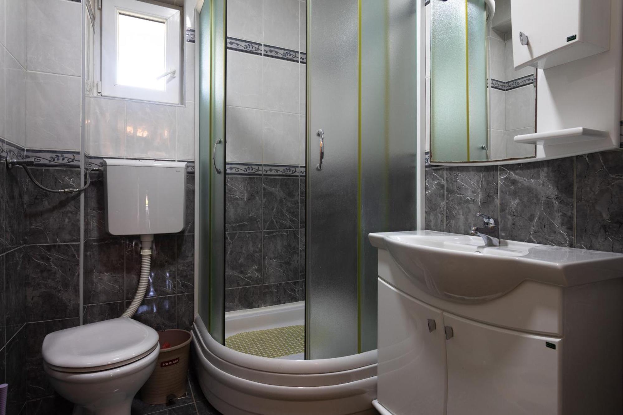 La Castagna Apartments Kotor Szoba fotó